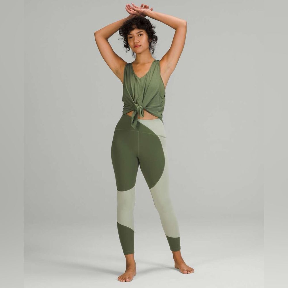 Lululemon Nulu Colour Block High-Rise‎ Tight 25", Green Twill/Green Fern, Size 6